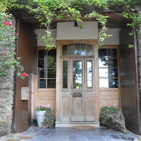 Villa With Hot Tub And Sauna Bievre Exterior photo
