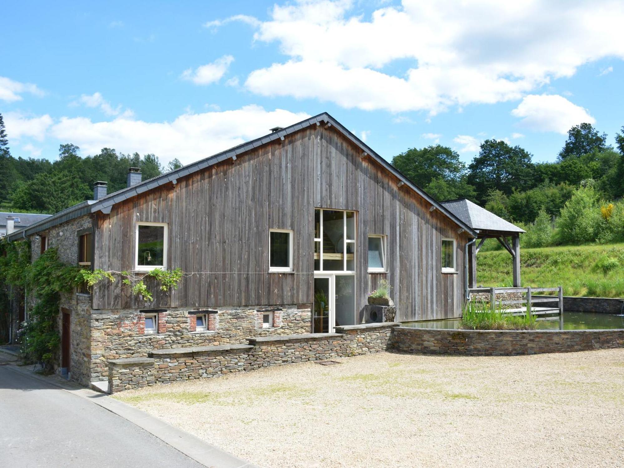 Villa With Hot Tub And Sauna Bievre Exterior photo